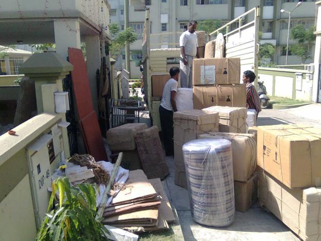 packing moving